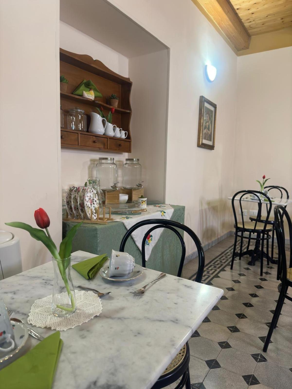 Residenza Gonzaga Hotel Serracapriola Luaran gambar